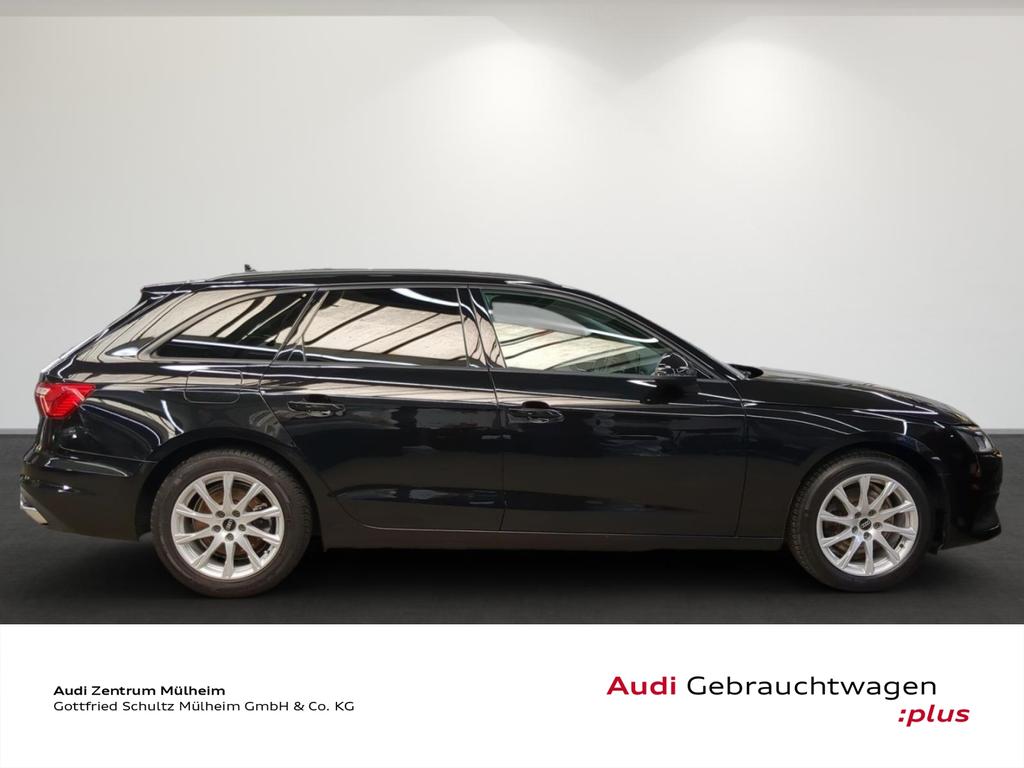 Audi A4 2022