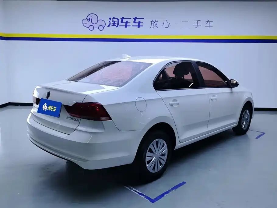 Volkswagen Santana 2021