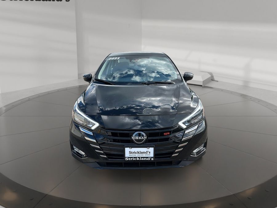 Nissan Versa 2023