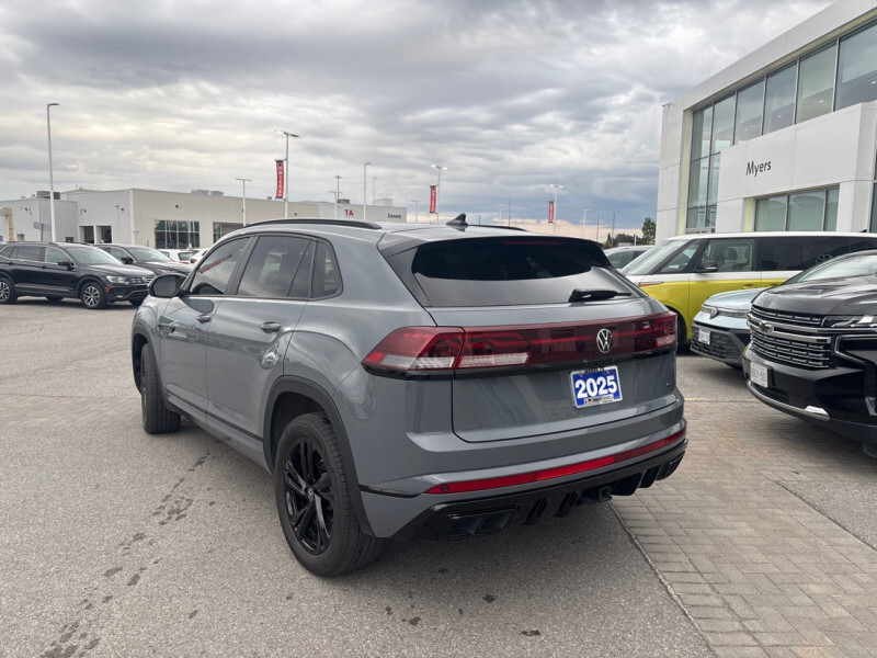 Volkswagen Atlas Cross Sport 2025