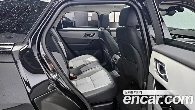 Land Rover Range Rover Velar 2024