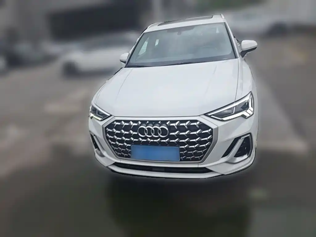 Audi Q3 2025