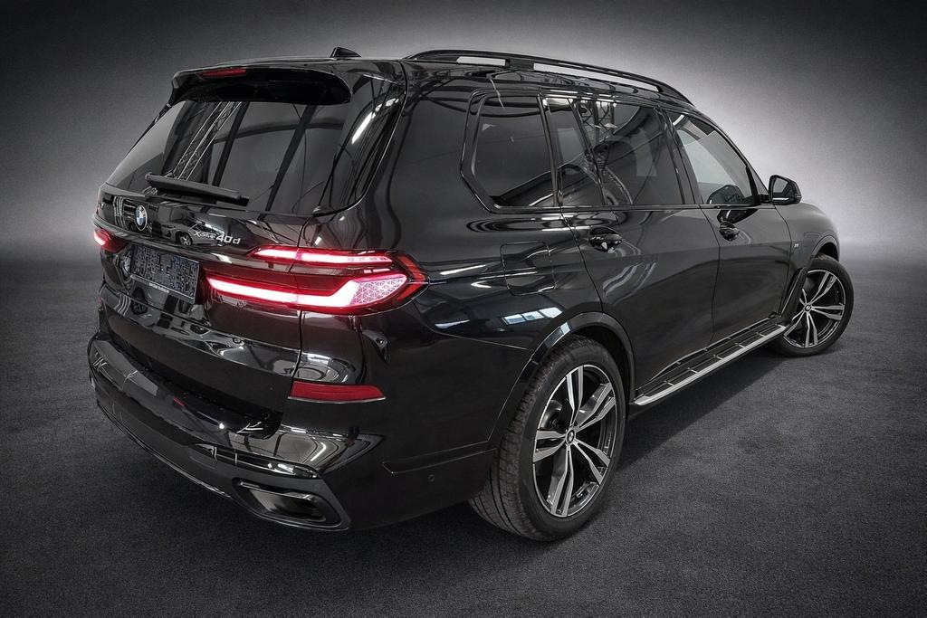 BMW X7 2024