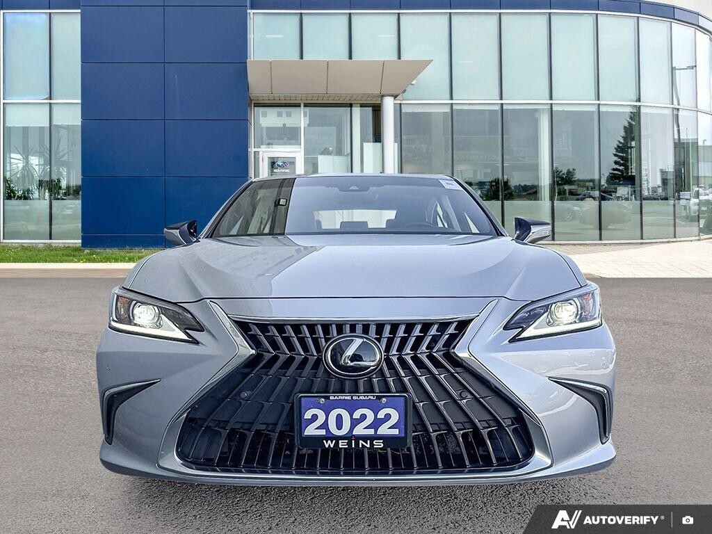 Lexus ES 2022