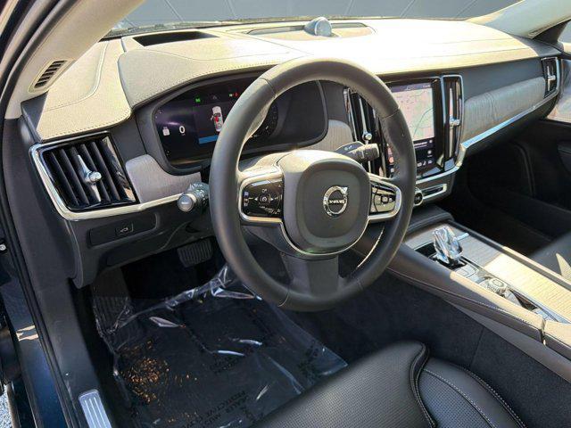 Volvo S90 2023