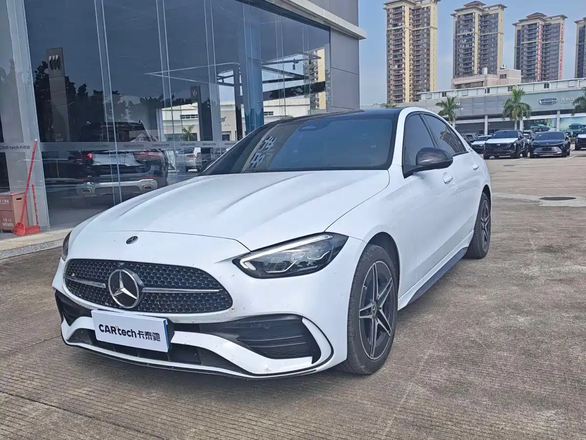 Mercedes-Benz C-Класс 2024
