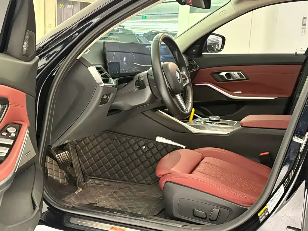 BMW i3 2024