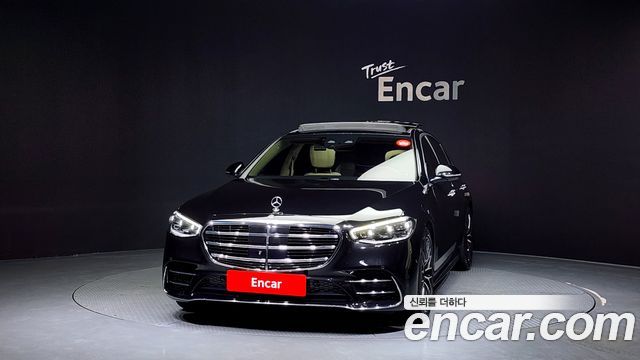Mercedes-Benz S-Класс 2022