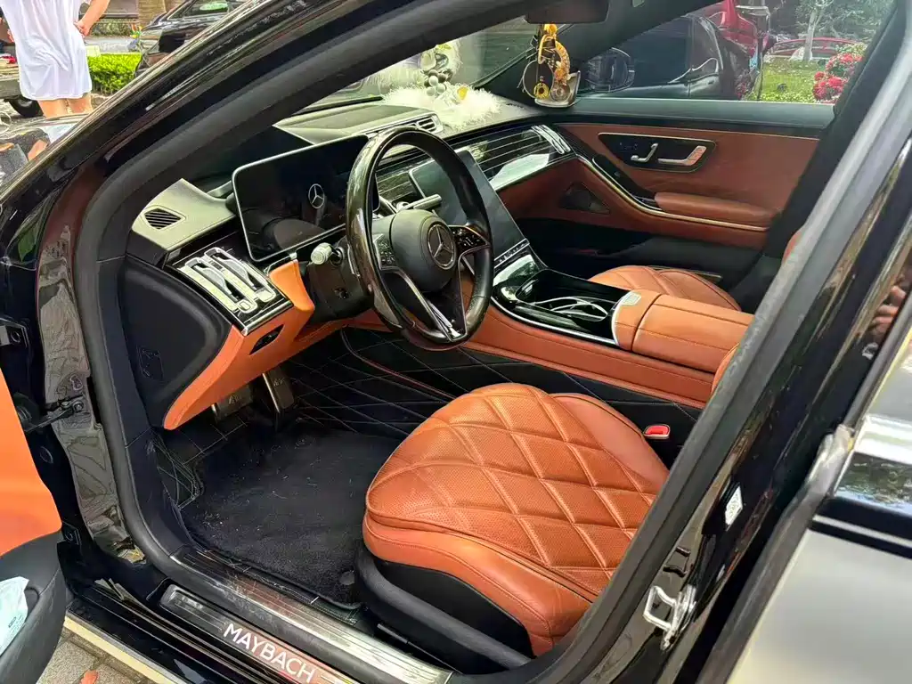 Mercedes-Benz Maybach S-Класс 2023