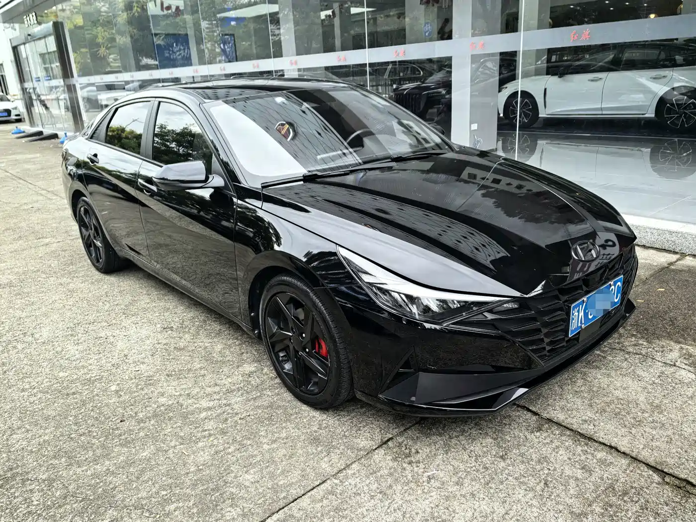 Hyundai Elantra 2023