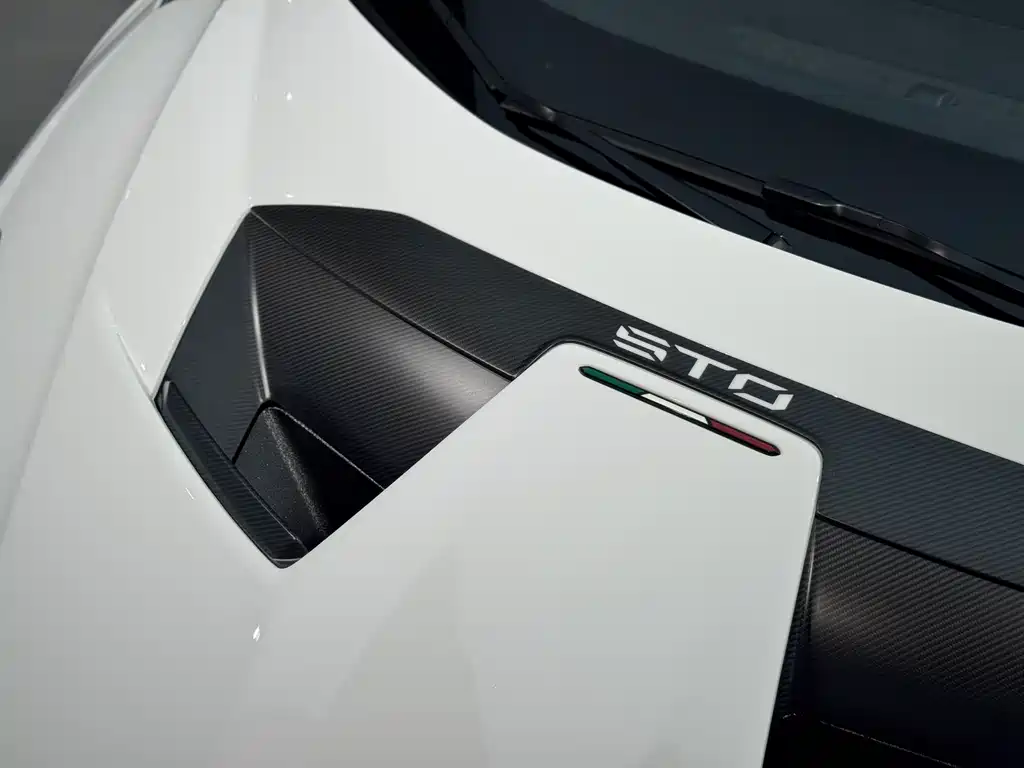 Lamborghini Huracán 2023