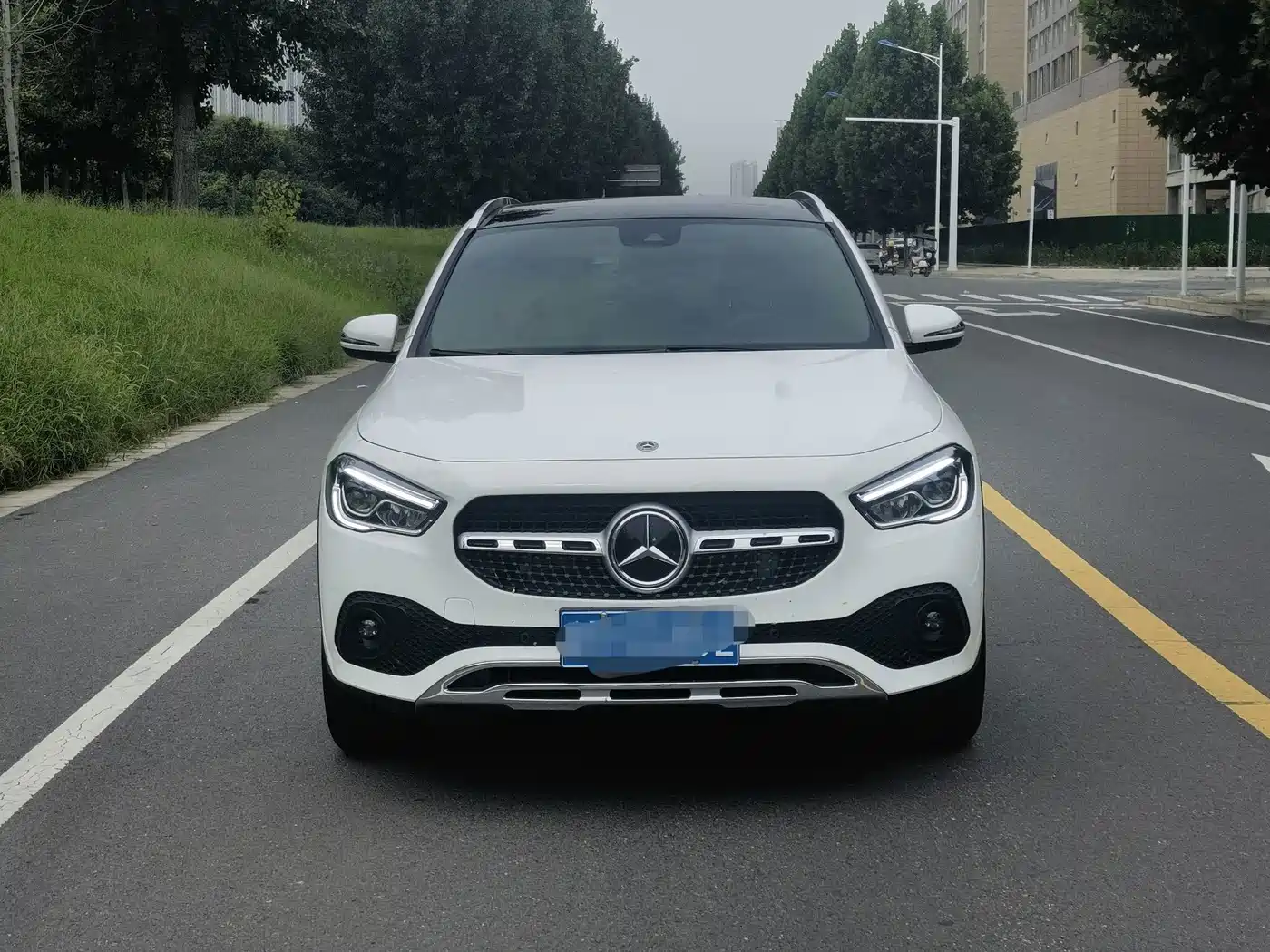 Mercedes-Benz GLA 2023