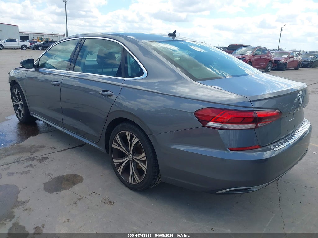 Volkswagen Passat 2021