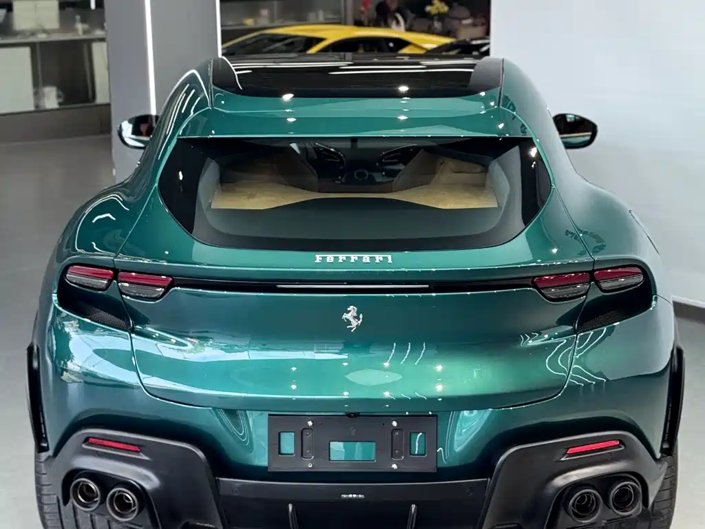 Ferrari Purosangue 2025