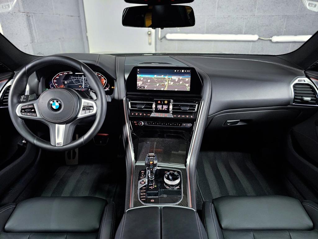 BMW M850 2021