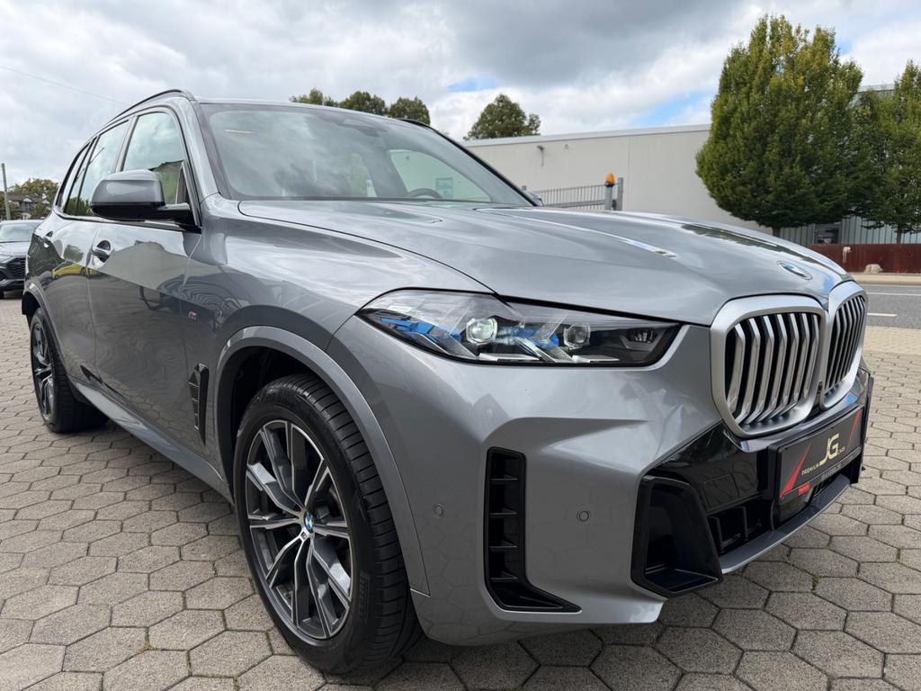 BMW X5 2023