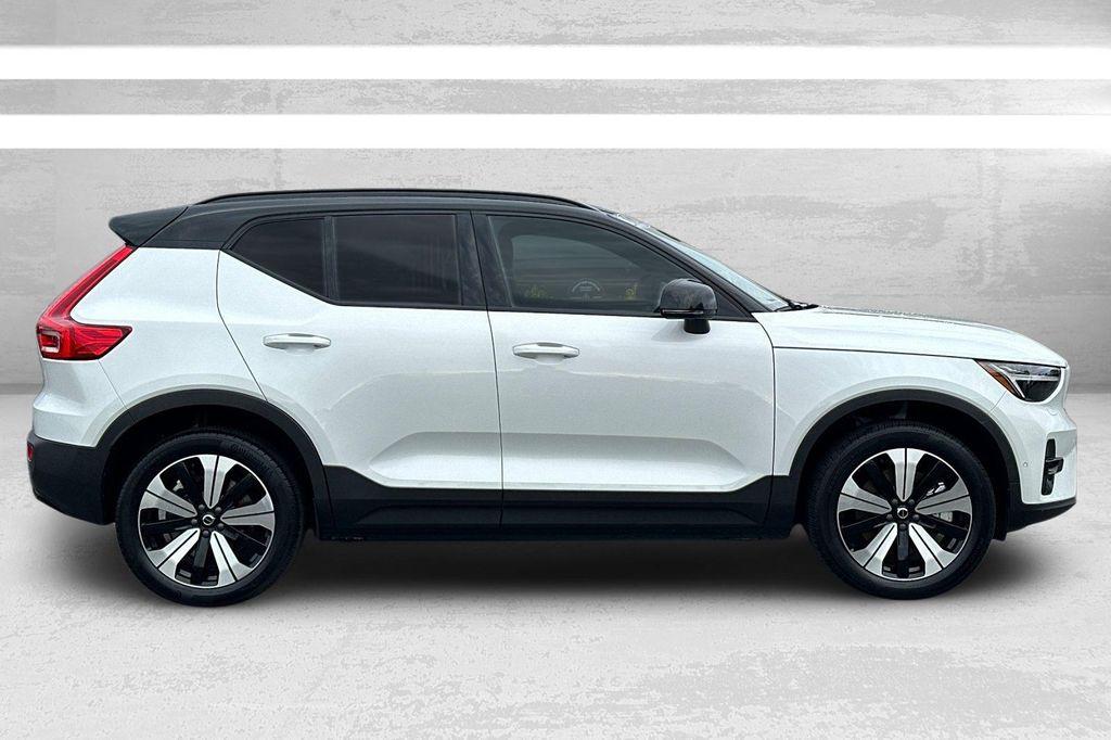 Volvo XC40 2023