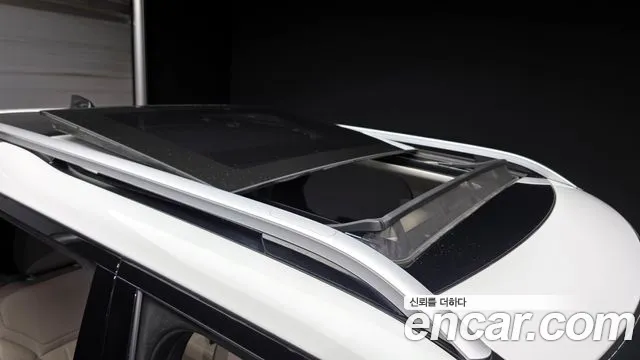 Land Rover Discovery 2020