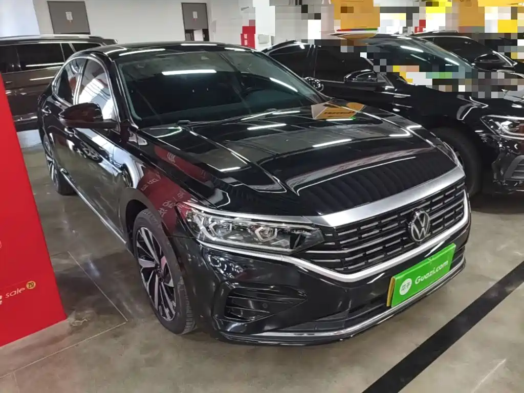 Volkswagen Passat 2023