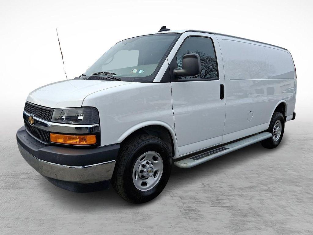 Chevrolet Express 2024