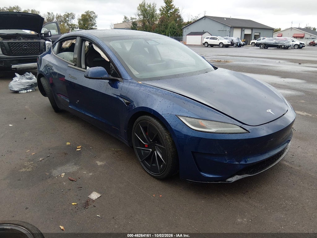 Tesla Model 3 2025