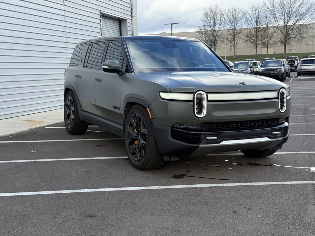 Rivian R1S 2022