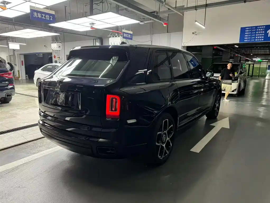 Rolls-Royce Cullinan 2022