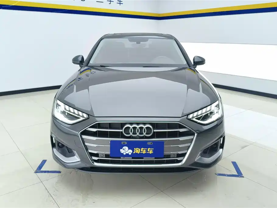 Audi A4 2021