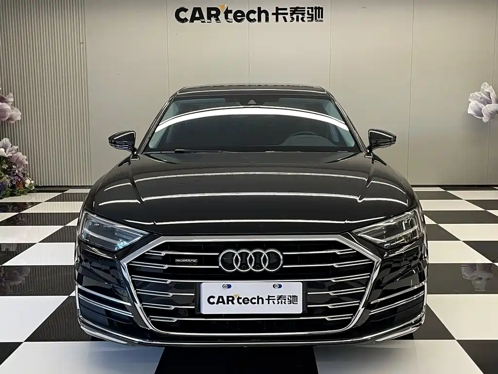 Audi A8 2022