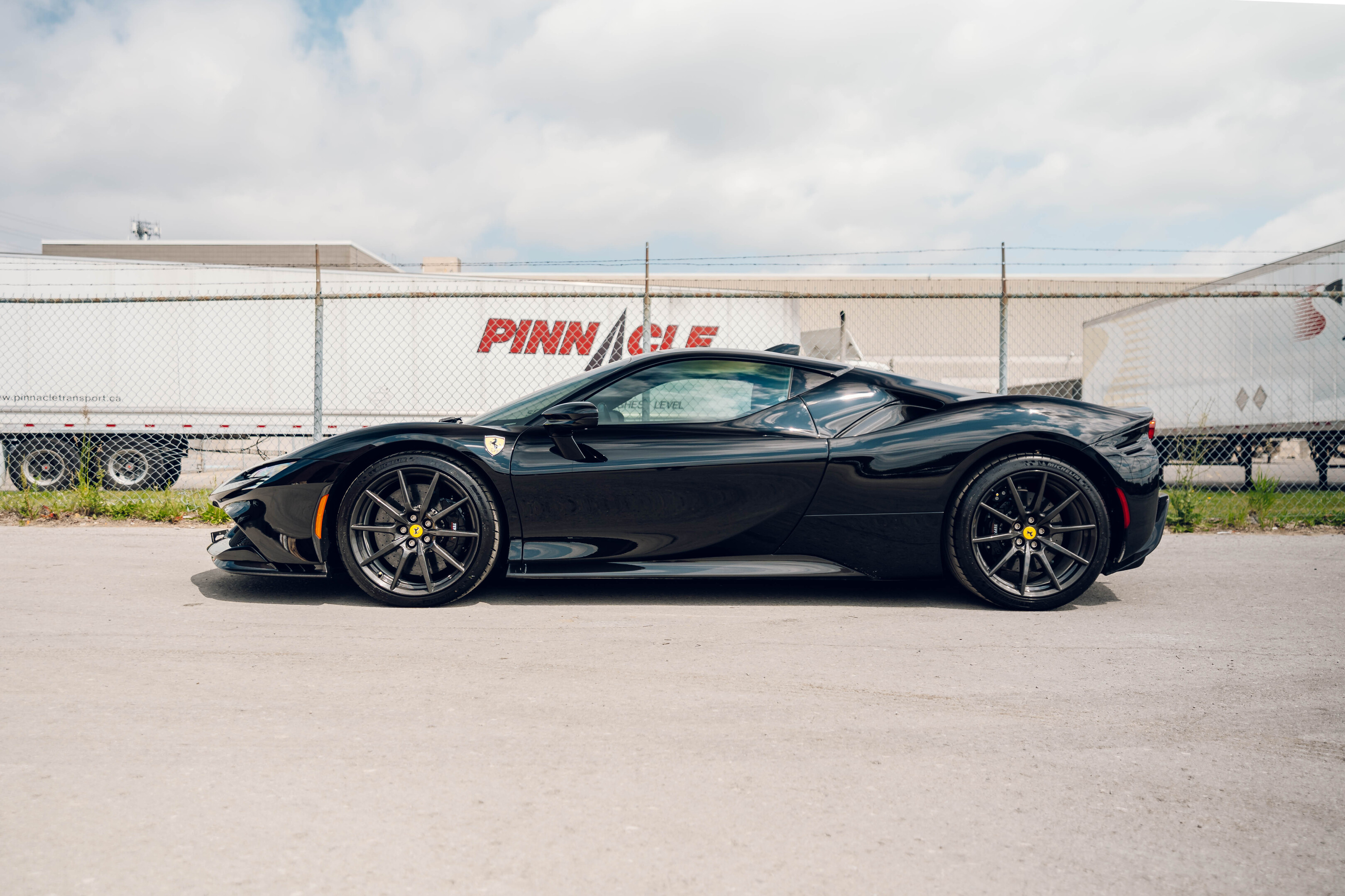 Ferrari SF90 2023
