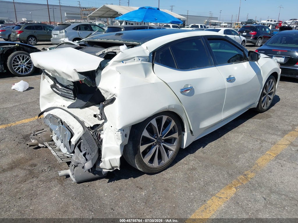 Nissan Maxima 2023