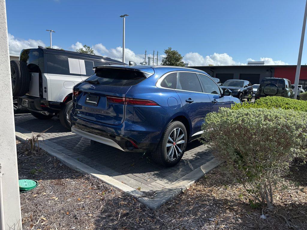 Jaguar F-Pace 2023