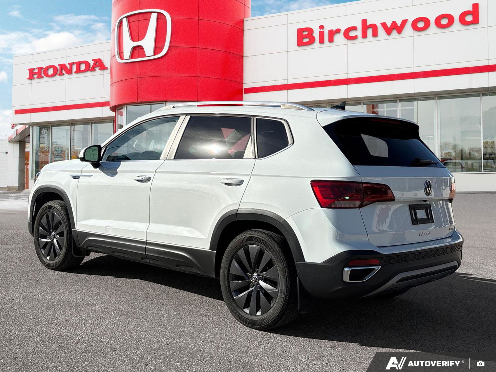 Volkswagen Taos 2022