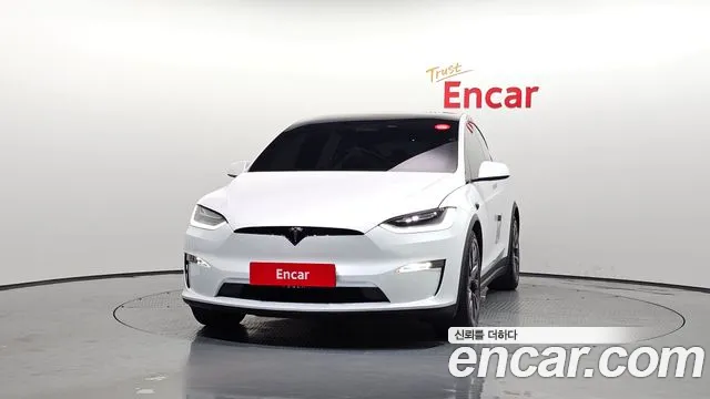 Tesla Model X 2023