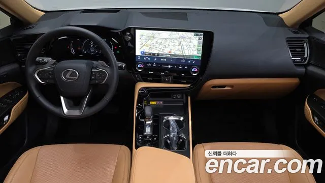 Lexus NX 2024