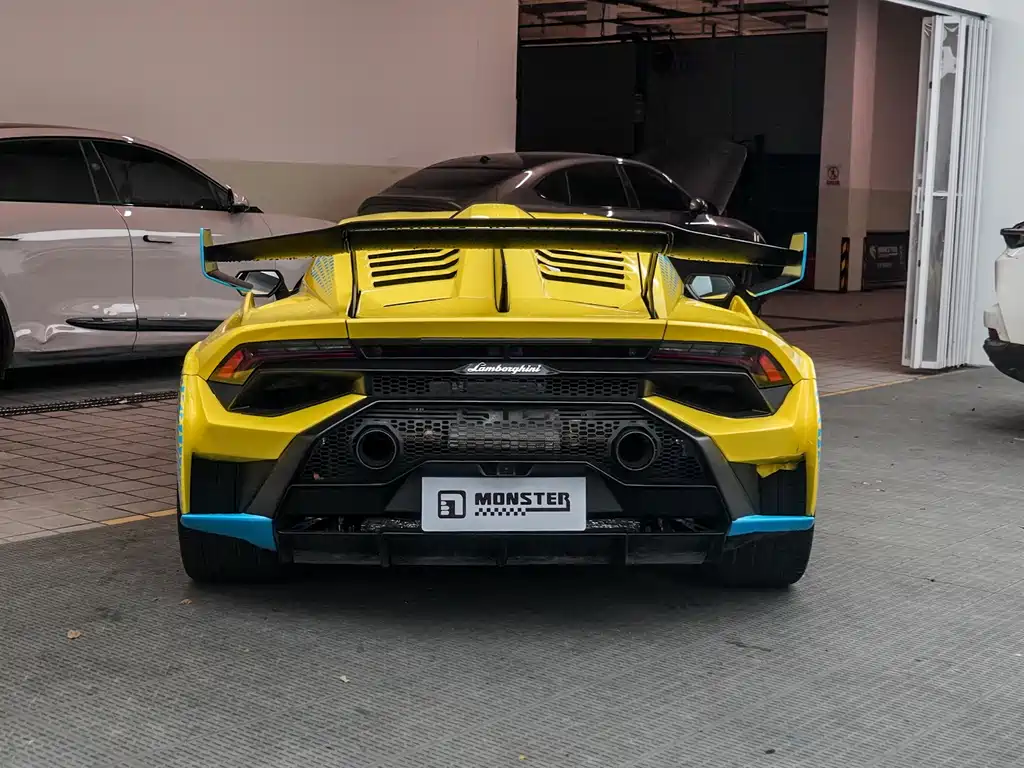 Lamborghini Huracán 2023