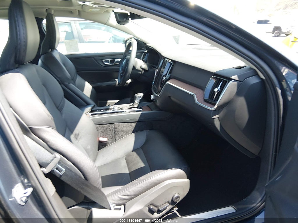 Volvo S60 2021