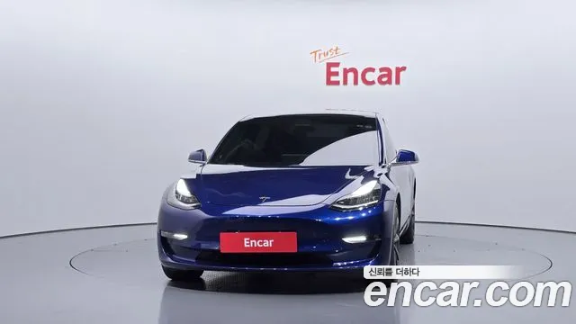 Tesla Model 3 2020