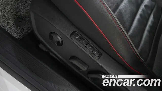 Volkswagen Golf 2023
