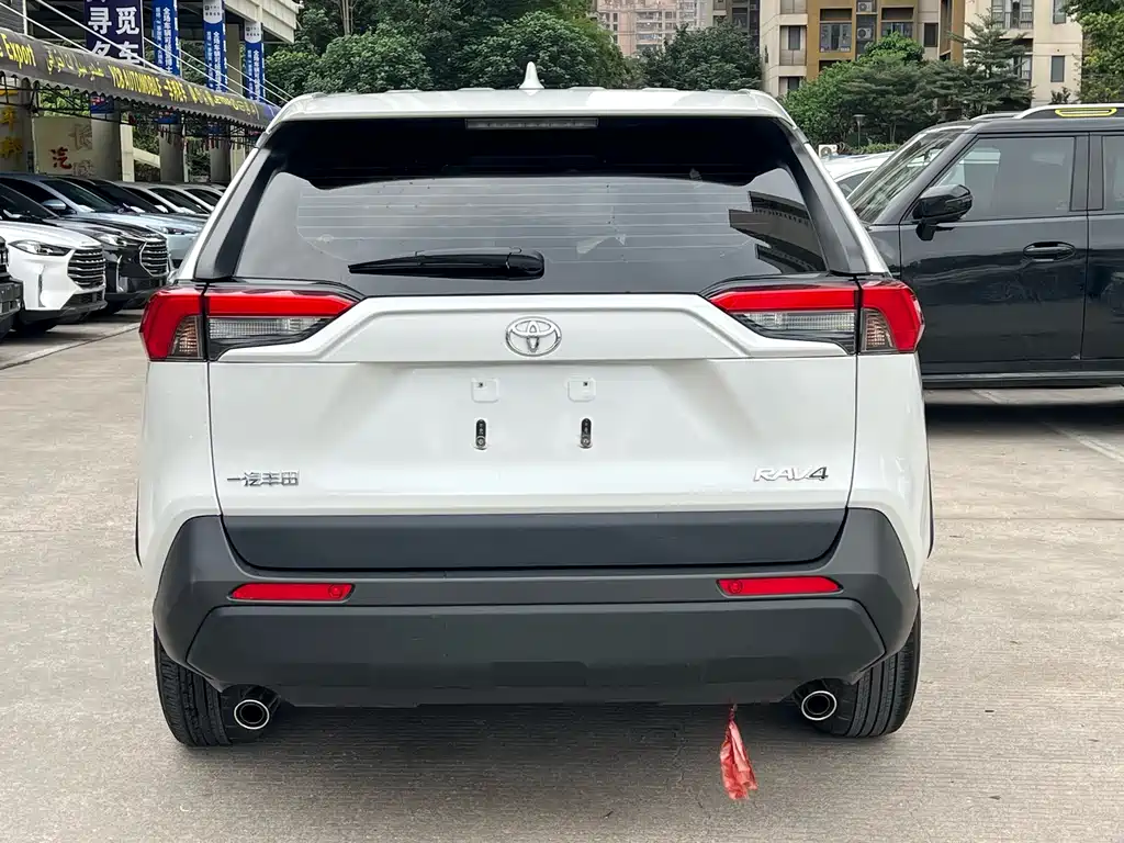 Toyota RAV4 2022