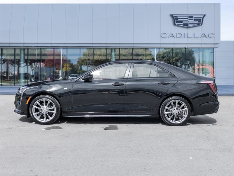 Cadillac CT4 2024