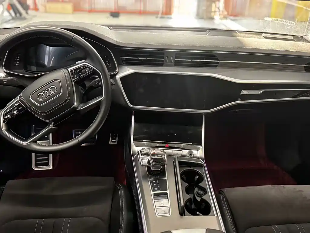 Audi A7 2024