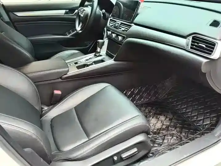 Honda Accord 2022
