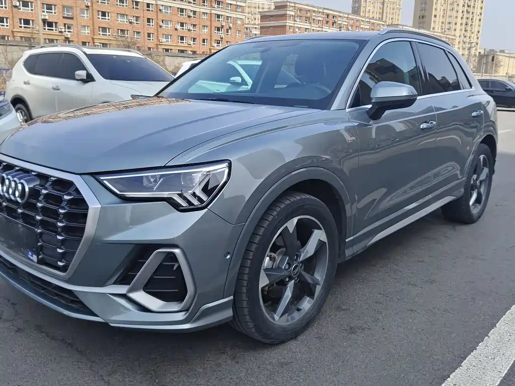 Audi Q3 2023