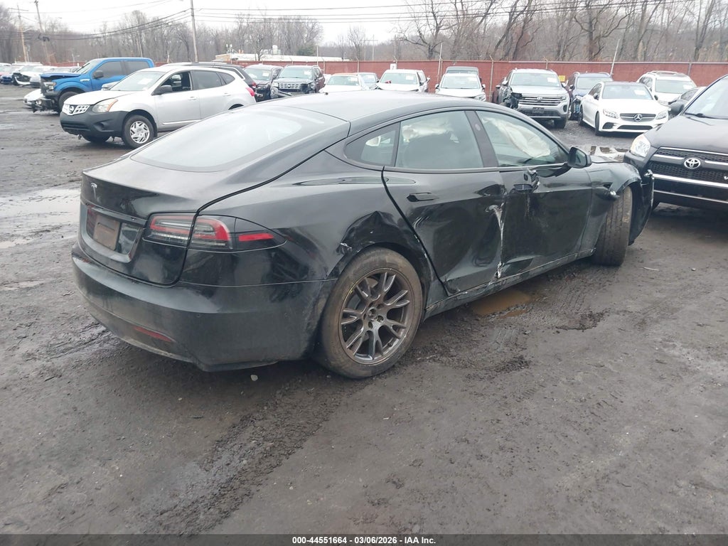 Tesla Model S 2022