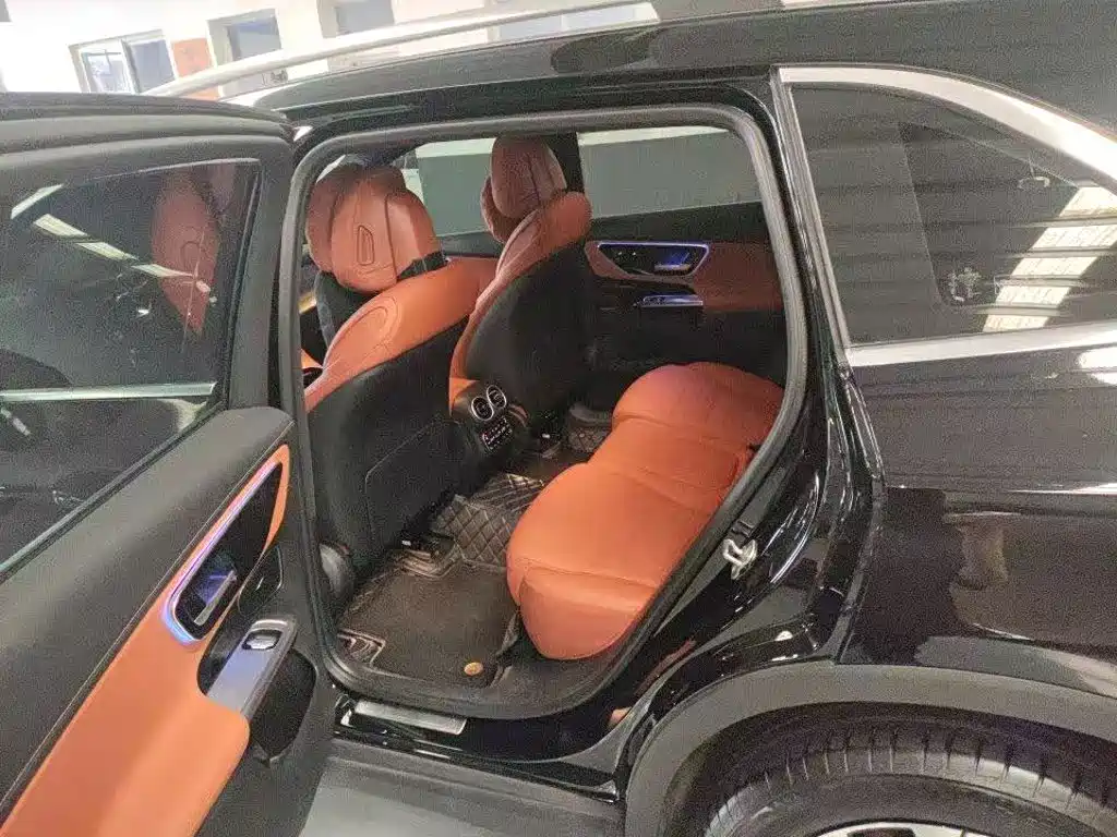 Mercedes-Benz GLC 2024