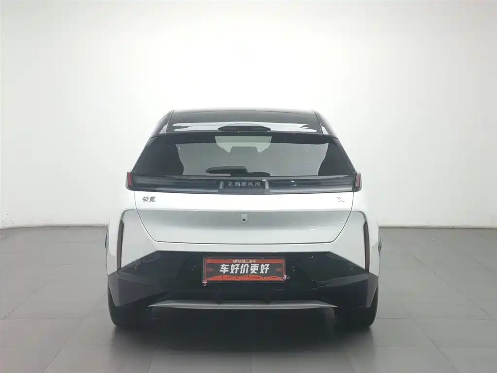 Zeekr X 2023