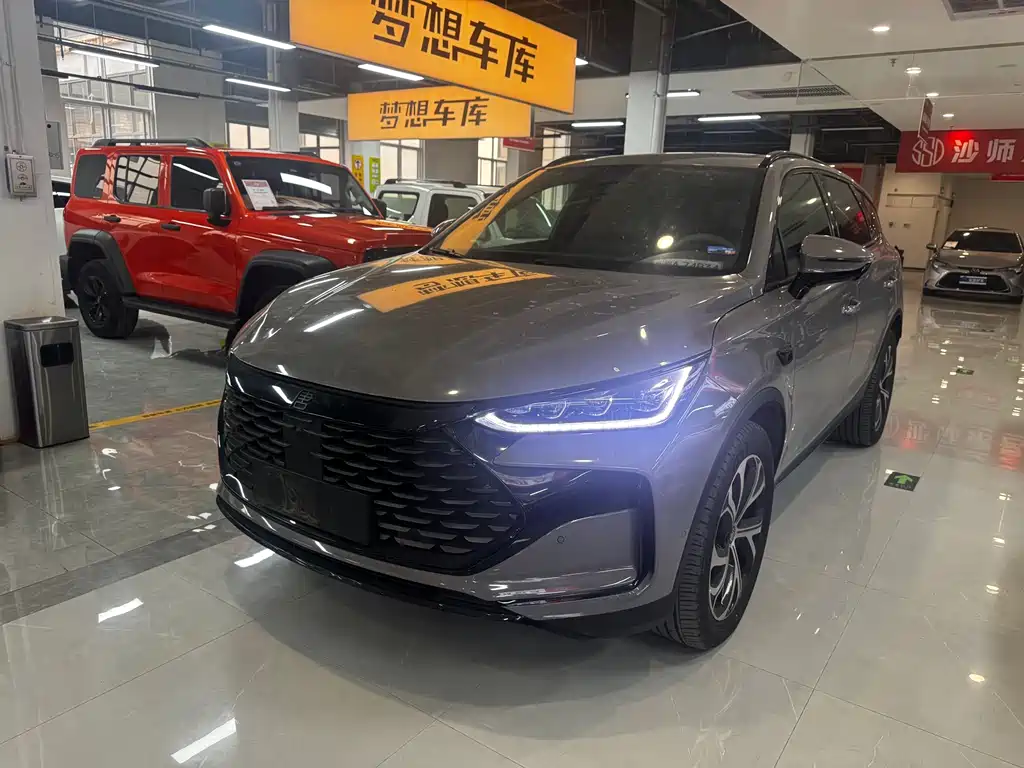 BYD Tang 2025
