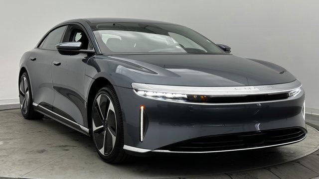 Lucid Air 2025