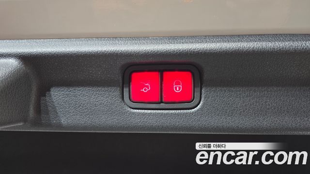Mercedes-Benz EQE 2023